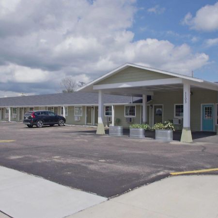 Economy Inn McCook Eksteriør billede