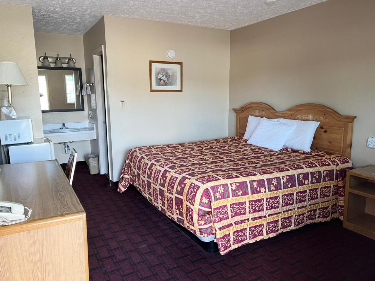 Economy Inn McCook Eksteriør billede