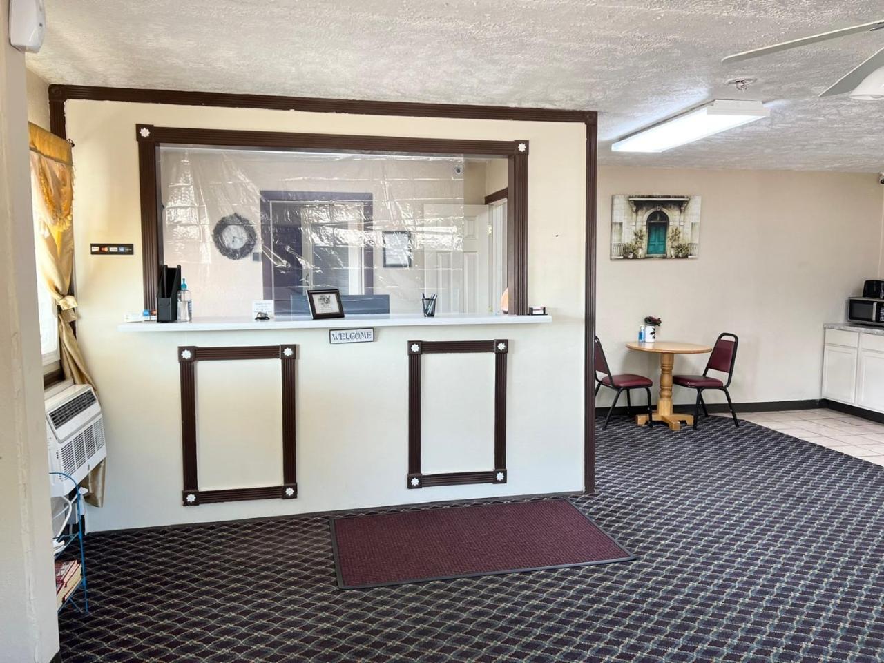 Economy Inn McCook Eksteriør billede