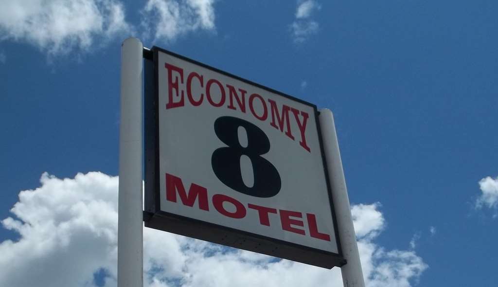 Economy Inn McCook Eksteriør billede